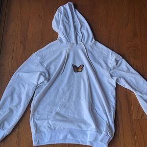 NEW White butterfly sweatshirt 🦋